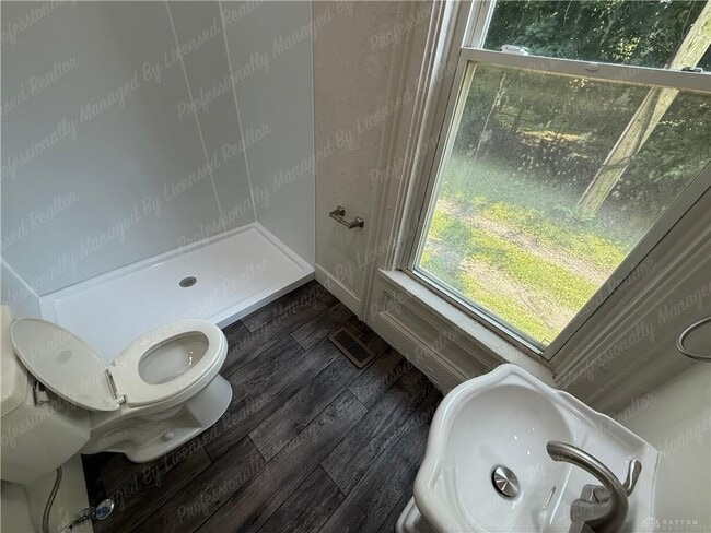 Building Photo - 314 Selma Rd