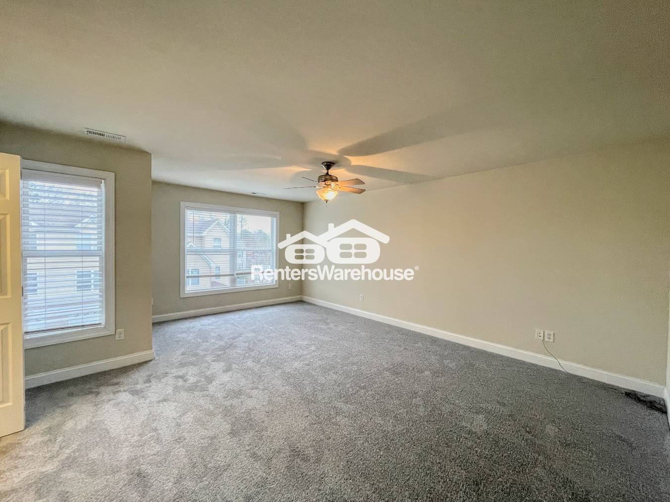 Building Photo - 1135 Arlynn Ln