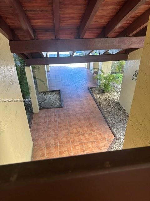 Building Photo - 8860 SW 123rd Ct