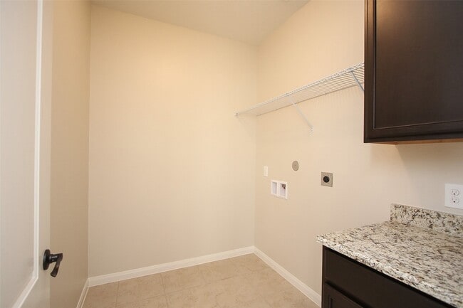 Building Photo - 20620 Lenen Dr