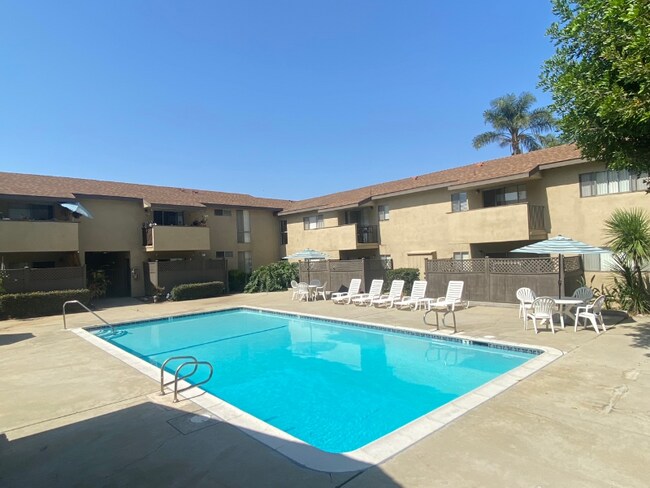 Building Photo - 301 N San Dimas Canyon Rd