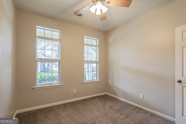 Building Photo - 604 Brookwater Dr