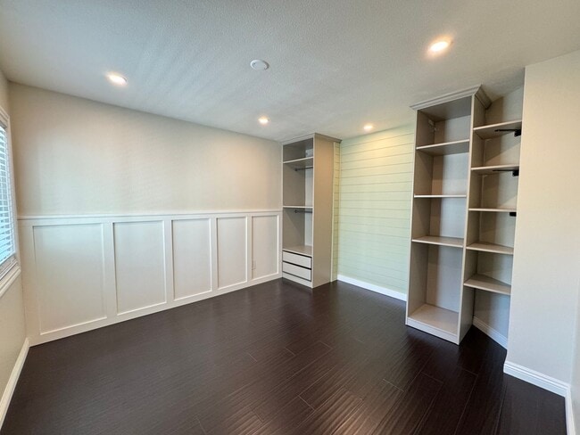 Building Photo - Stunning 2Bd/2Ba Home in Yorba Linda!