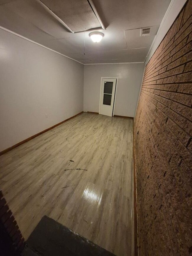 Building Photo - Orange Grove 3 Bedroom