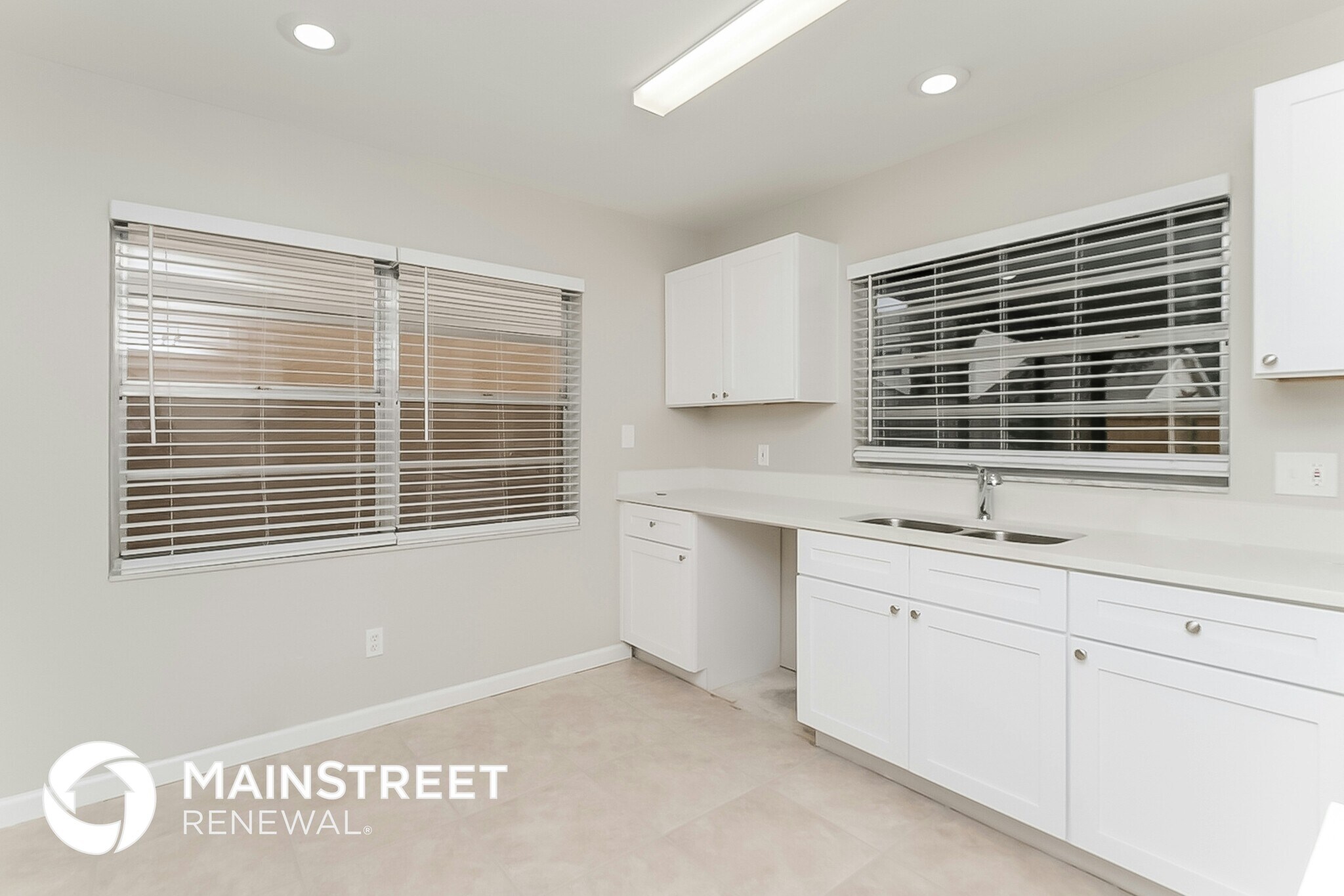 Building Photo - 4941 Cypress Trace Dr