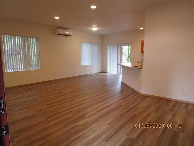 Building Photo - 24043 Patton Loop SE