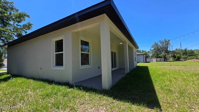 Building Photo - 2966 Pomello Ave SW
