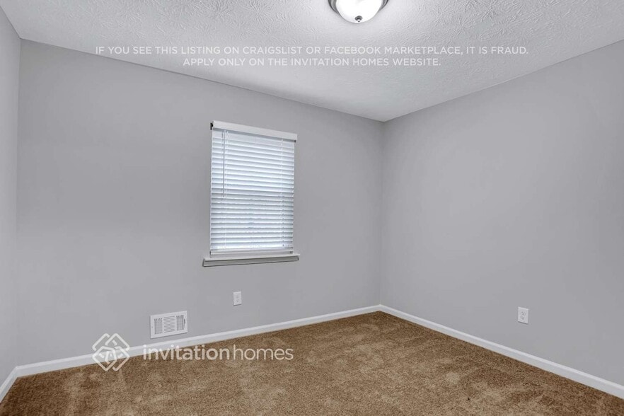 Building Photo - 475 Chartley Trail