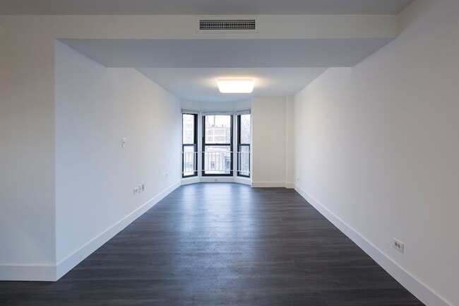 Floorplan - 1400 E. 57th Street