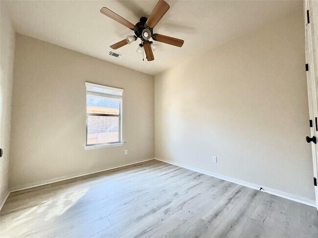 Building Photo - 4334 Angelico Ln