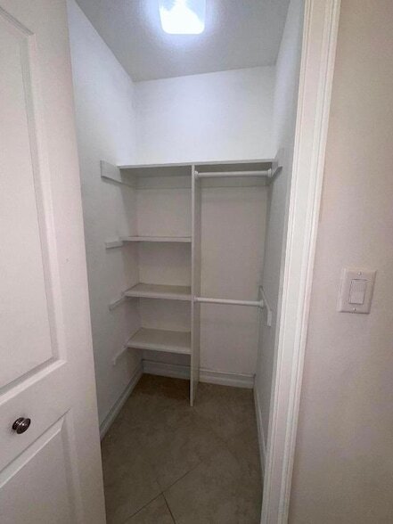 Building Photo - 10320 SW Stephanie Way