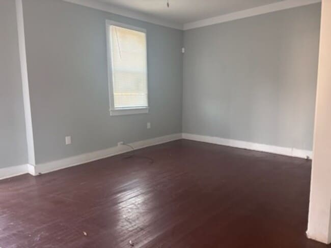 Building Photo - 131 Grandview Cir