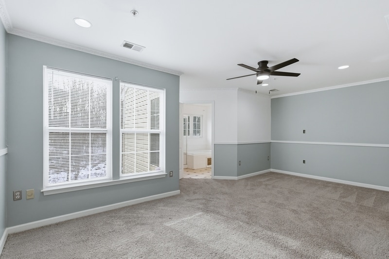 Building Photo - 7402 Serenade Cir