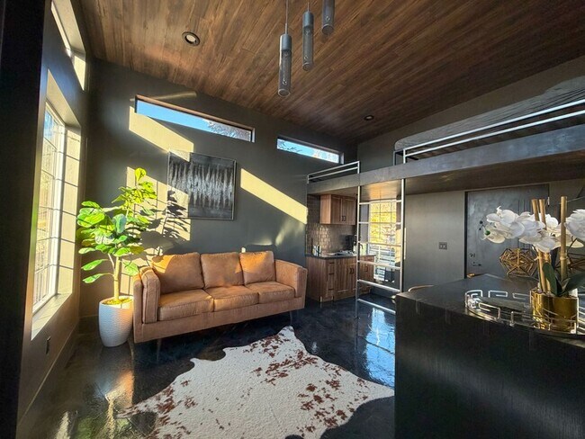 Building Photo - 14613 Woods Landing Ct