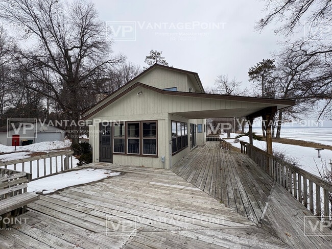 Building Photo - N1814 Shore Dr