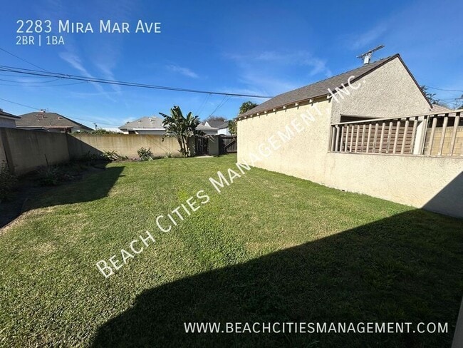 Building Photo - 2283 Mira Mar Ave