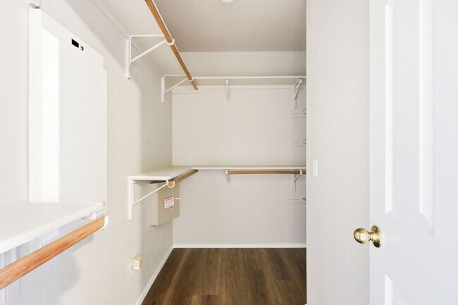 Building Photo - 16516 Fowler Mill Cove