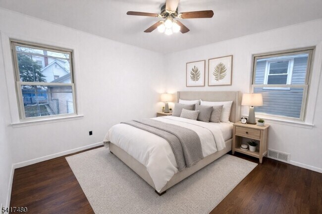 Building Photo - 2828 N Stiles St