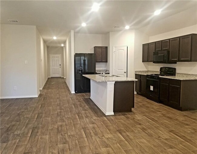 Building Photo - 125 Moonrise Dr
