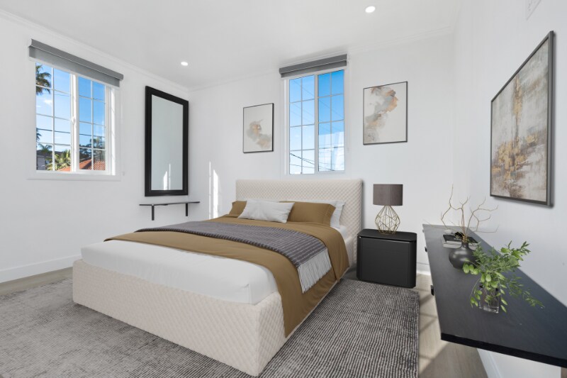 Building Photo - 1524 N Sycamore St