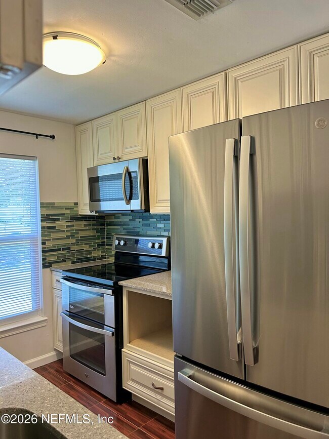 Building Photo - 10515 Anchorage Cove Ln