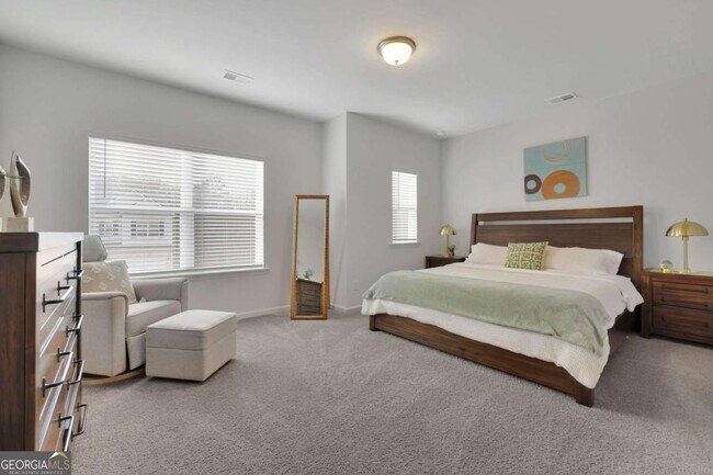 Building Photo - 803 Dundee Wy