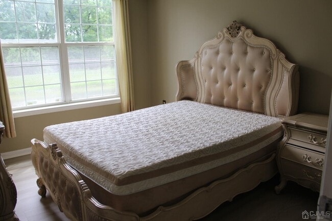 Building Photo - 514 Doral Ct