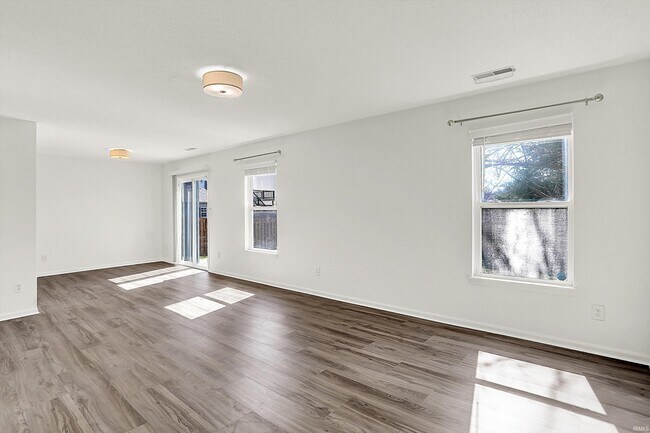 Building Photo - 5611 W Tensleep Rd