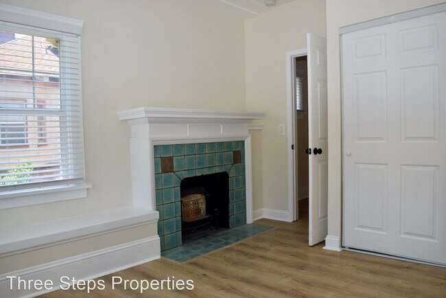 Building Photo - 2719 Harrison St