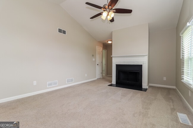 Building Photo - 120 Villa Ridge Dr