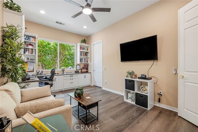 Building Photo - 78652 Alliance Way