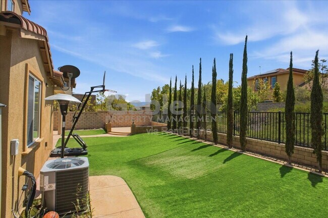 Building Photo - 28625 Stonegate Ct