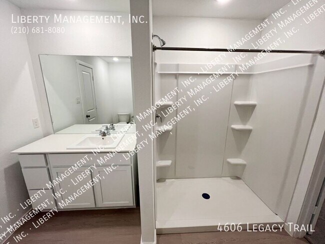 Building Photo - 4606 Legacy Trl