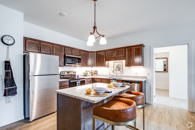 Interior Photo - Longhaus