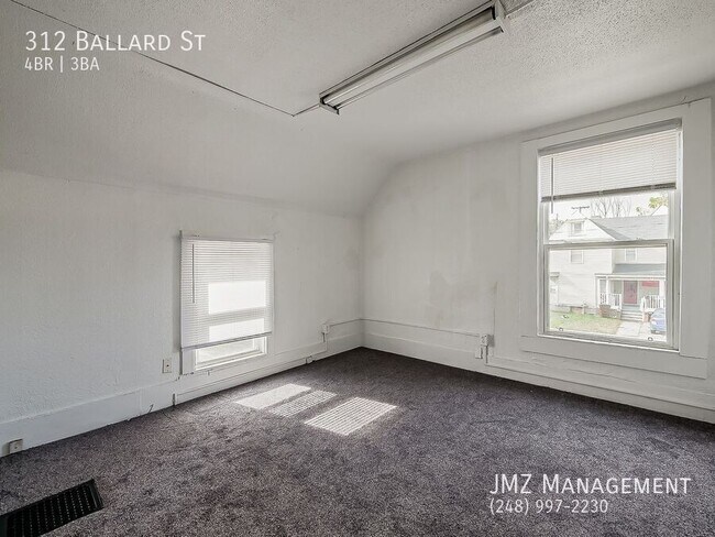 Building Photo - 312 Ballard St