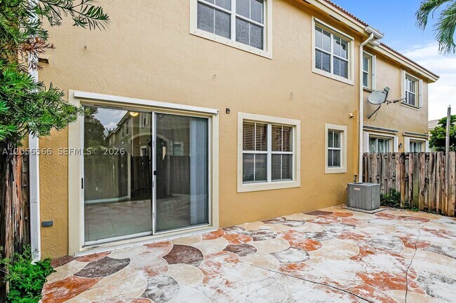 Building Photo - 13758 SW 116th Ln