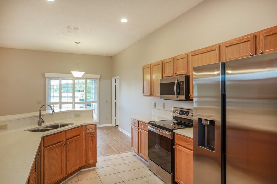 Building Photo - 1597 Austin Ln