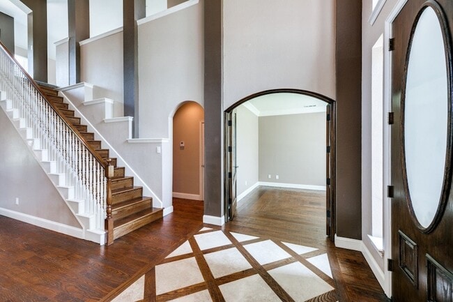 Building Photo - 9714 October Glory Ln