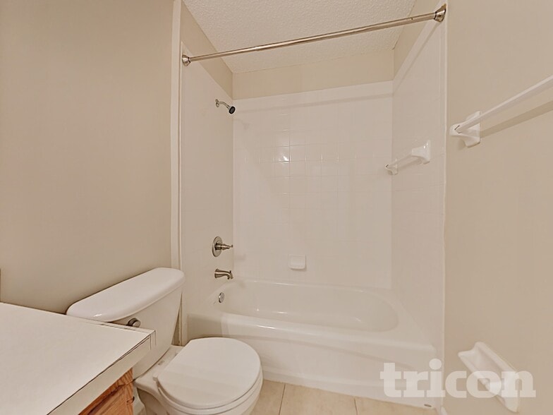 Building Photo - 2988 Plum Orchard Dr