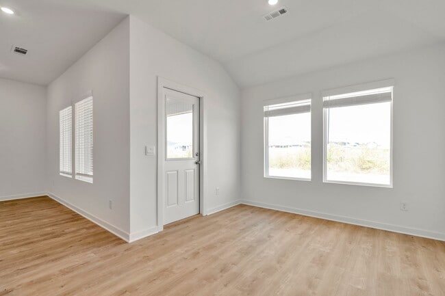 Building Photo - Brand-New 4 Bedroom Home in Prairie Grove!...
