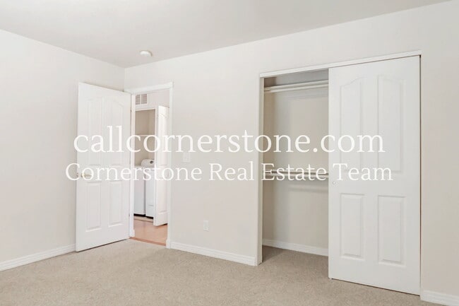Building Photo - 1415 Madison Ridge Heights
