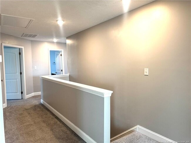 Building Photo - 571 Weston Woods St