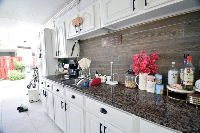 Building Photo - 24980 SW 127th Ct