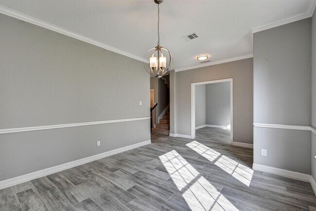 Building Photo - 182 N Millport Cir