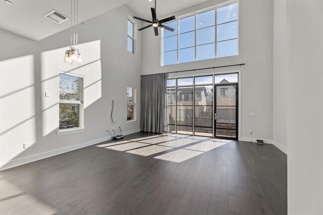 Building Photo - 4021 Manifest Ln