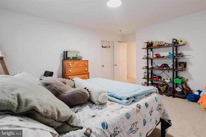 Building Photo - 1706 Torker St