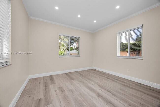 Building Photo - 6110 SW 79th St