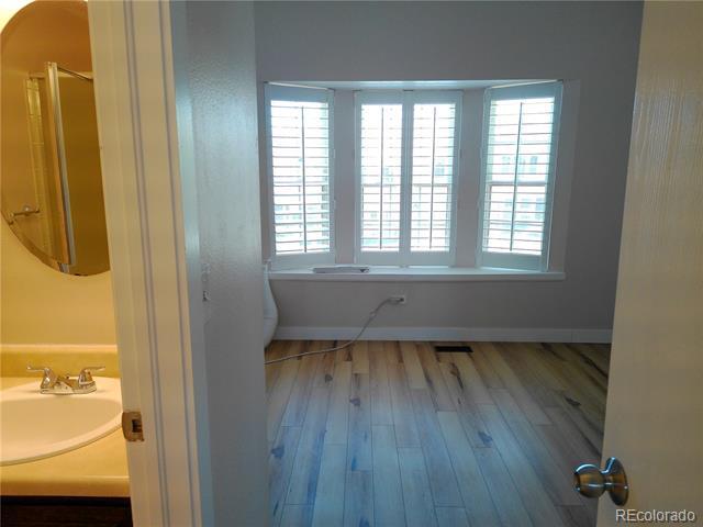 Building Photo - 6815 Ravencrest Dr