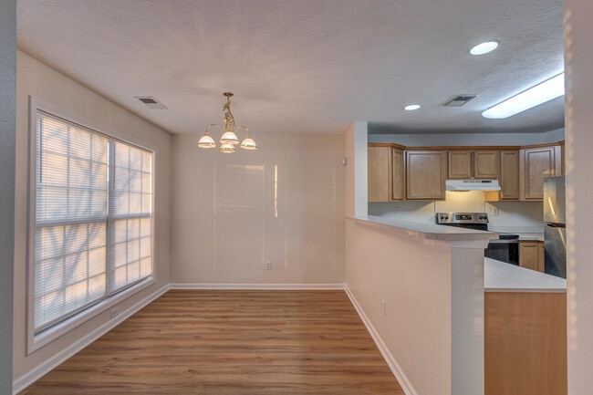 Building Photo - 632 Vonbryan Trace