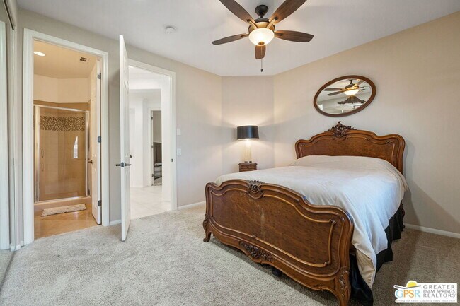Building Photo - 78150 Calico Glen Dr